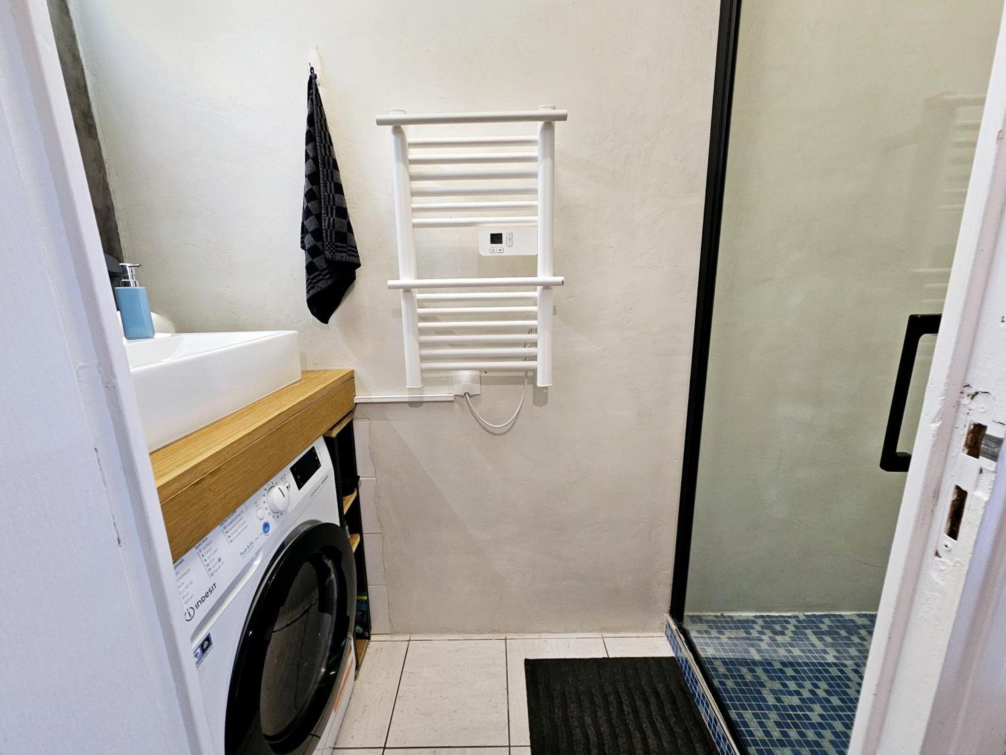 Refuge Urbain - Ideal Pro, Familles & Amis - Le Calme En Hypercentre - Wifi Haut Debit - Netflix - Machine A Laver - Gare, Cathedrale, Commerces, Restaurants & Transports En Commun A Moins De 10 Minutes A Pied Reims Kültér fotó