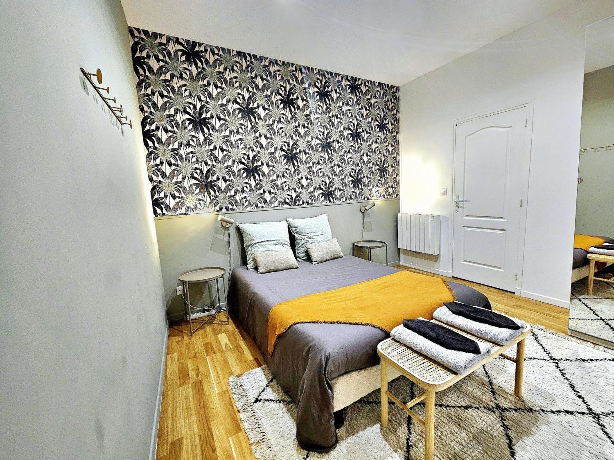 Refuge Urbain - Ideal Pro, Familles & Amis - Le Calme En Hypercentre - Wifi Haut Debit - Netflix - Machine A Laver - Gare, Cathedrale, Commerces, Restaurants & Transports En Commun A Moins De 10 Minutes A Pied Reims Kültér fotó