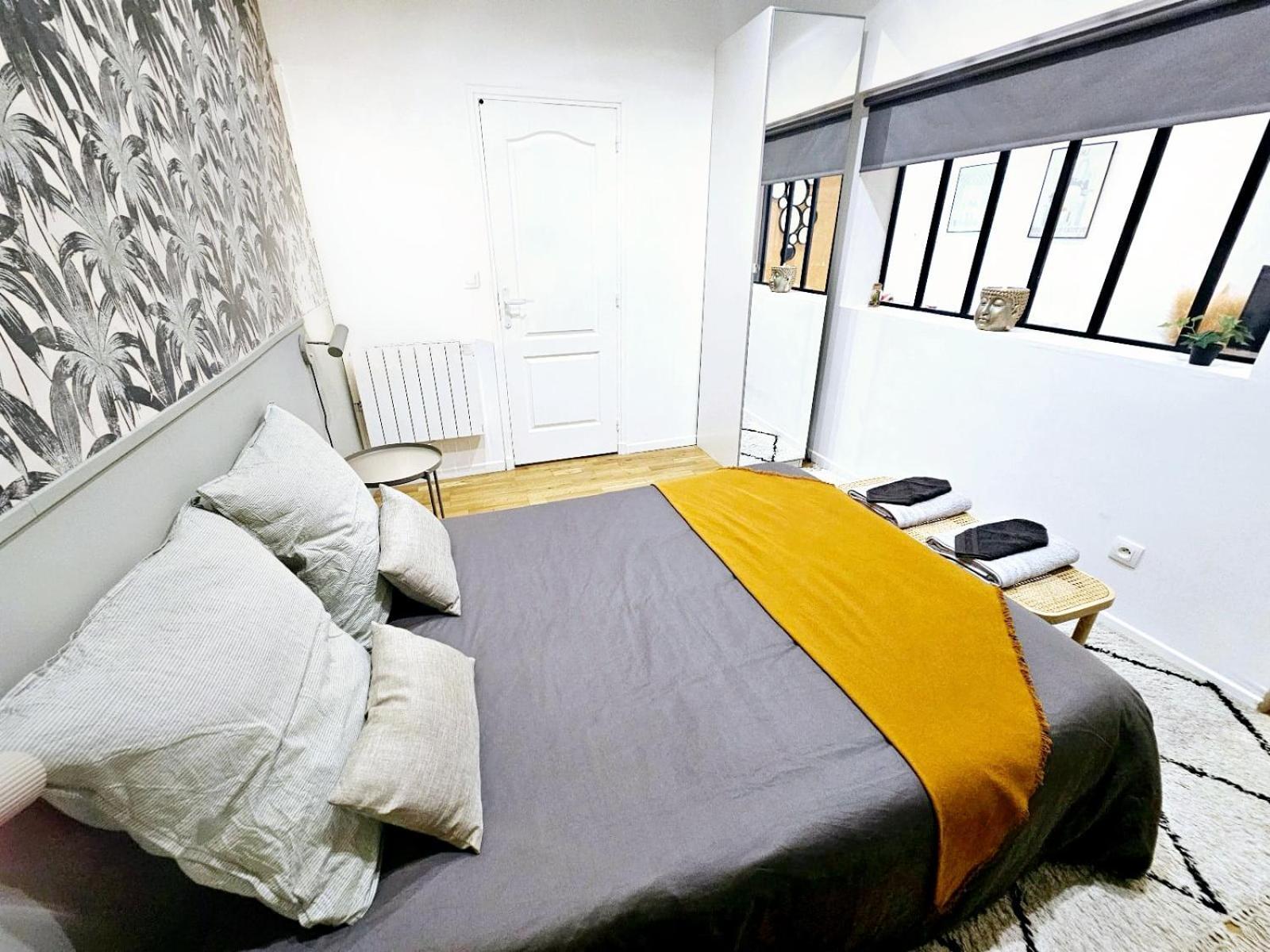 Refuge Urbain - Ideal Pro, Familles & Amis - Le Calme En Hypercentre - Wifi Haut Debit - Netflix - Machine A Laver - Gare, Cathedrale, Commerces, Restaurants & Transports En Commun A Moins De 10 Minutes A Pied Reims Kültér fotó